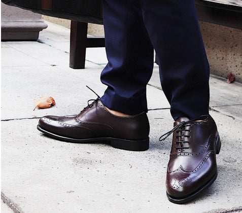 Oxfords, Bluchers, Brogues, & Wingtips: The Idrese Guide to Men's Dres Oxfords, Bluchers, Brogues, & Wingtips: The Idrese Guide to Men's Dres
